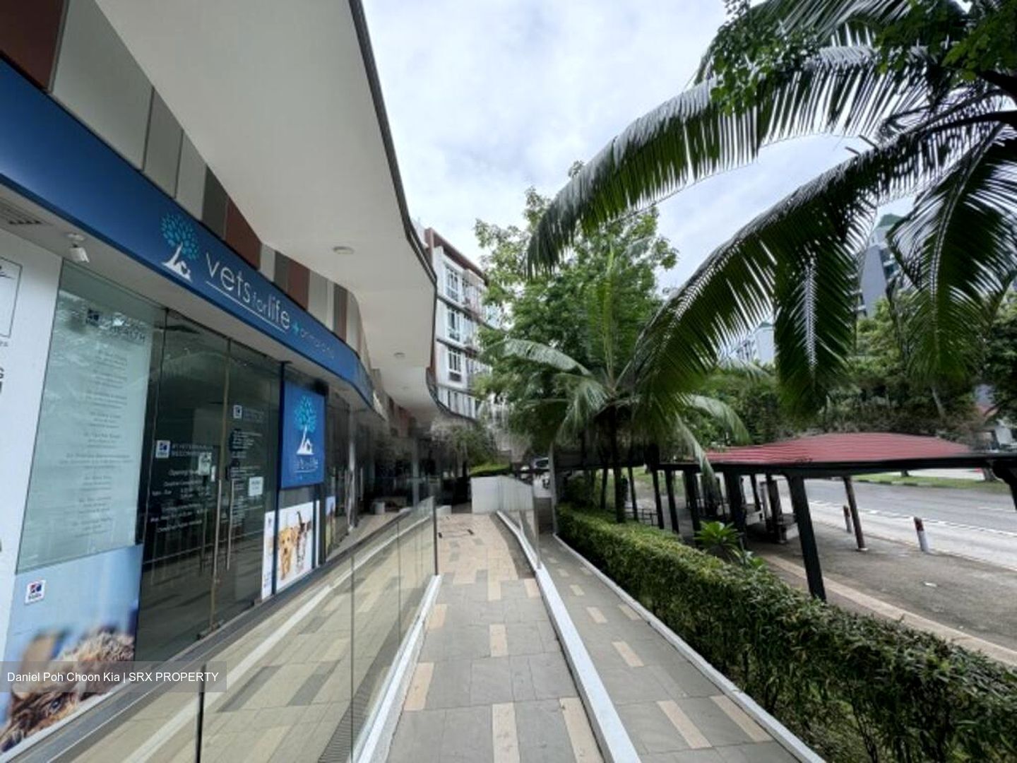 The Hillford (D21), Retail #472456881